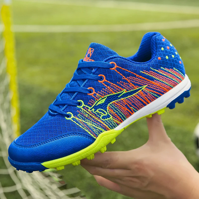 YRRFOUT 2018 New Original Brand Sneakers Outdoor High Quality Non-slip Football Shoes Man Training Shoes Men Futsal Soccer Shoes
YRRFOUT 2018 New Original Brand Sneakers Outdoor High Quality Non-slip Football Shoes Man Training Shoes Men Futsal Soccer Shoes