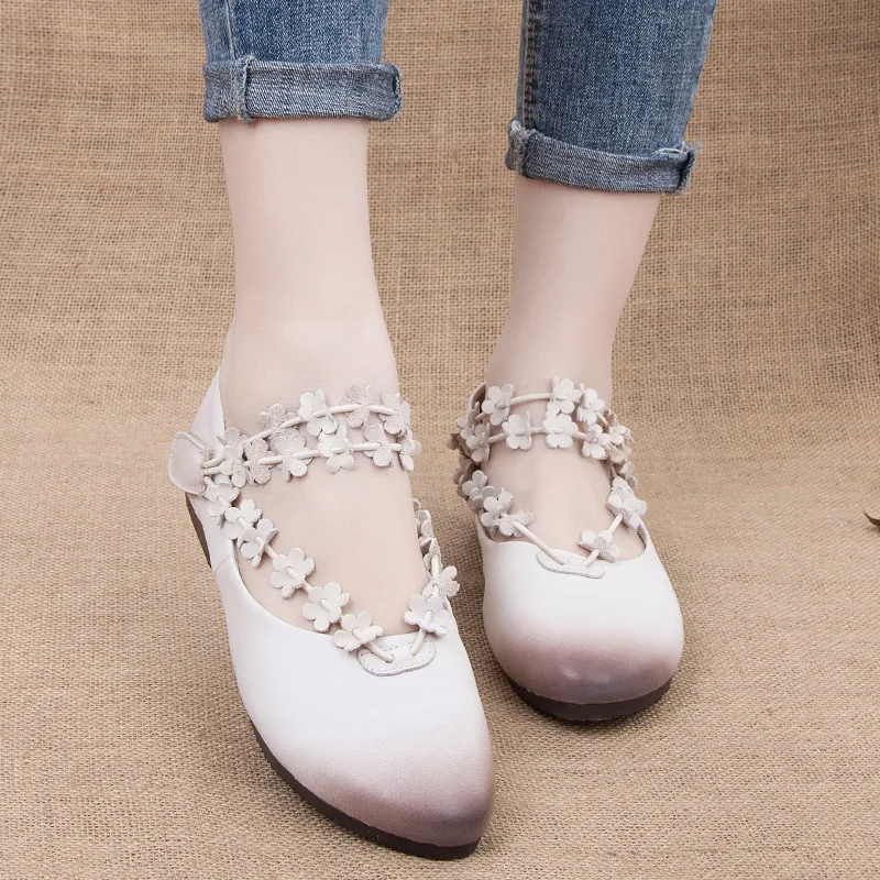 2018 Autumn New Retro Mori Leather Pointed low-heeled Shoes Handmade Flowers Single Shoes Soft Bottom Shoes HDX-7058
2018 Autumn New Retro Mori Leather Pointed low-heeled Shoes Handmade Flowers Single Shoes Soft Bottom Shoes HDX-7058