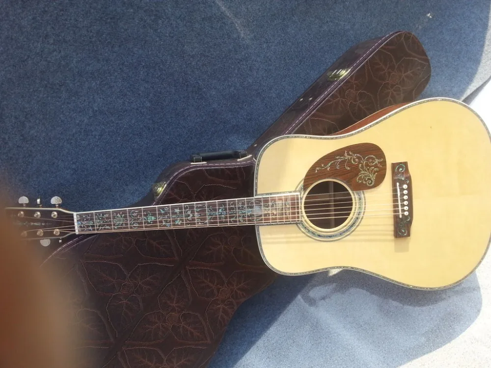 2018 New + Factory + deluxe acoustic guitar OEM acoustic electric guitar super deluxe abalone acoustic guitar free shipping
2018 New + Factory + deluxe acoustic guitar OEM acoustic electric guitar super deluxe abalone acoustic guitar free shipping