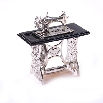 New Dollhouse Accessories Miniature Mini Retro Sewing Machine Furniture Toys for Doll House Decor Children Pretend Play Toys
New Dollhouse Accessories Miniature Mini Retro Sewing Machine Furniture Toys for Doll House Decor Children Pretend Play Toys