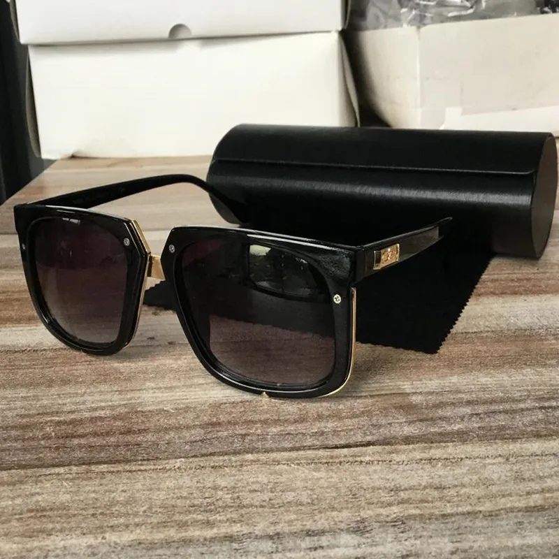 KAPELUS European and American brand sunglasses Casual glasses Contains black leather box
KAPELUS European and American brand sunglasses Casual glasses Contains black leather box