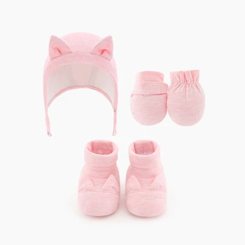 Cat Cotton Baby Hat Gloves Feet Set Three-Piece Newborn Boy Girl Infant Care Avoiding Capture Gloves Earflap Cap Shoes Set Soft
Cat Cotton Baby Hat Gloves Feet Set Three-Piece Newborn Boy Girl Infant Care Avoiding Capture Gloves Earflap Cap Shoes Set Soft