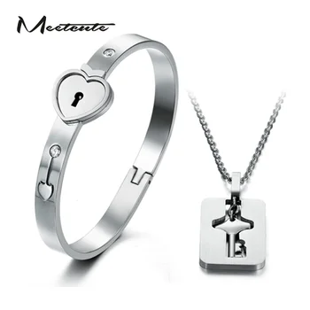 Meetcute Heart Lock Love Jewelry Sets with Lock Key Pendant Necklace Titanium Steel heart Lock Bracelet Key Necklace for Couples
Meetcute Heart Lock Love Jewelry Sets with Lock Key Pendant Necklace Titanium Steel heart Lock Bracelet Key Necklace for Couples
