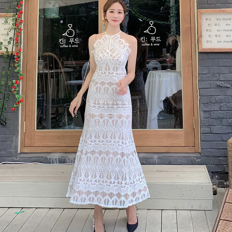 2019 Summer Straight Dress Women White Sleeveless Spaghetti Strap Halter long maxi Lace Casual Boho Beach Dress vestidos robe 
2019 Summer Straight Dress Women White Sleeveless Spaghetti Strap Halter long maxi Lace Casual Boho Beach Dress vestidos robe
