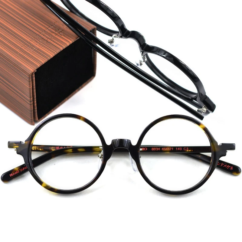 Top Quality Hand Made Acetate Round Eyeglasses Frames Men Women Compute Vintage Optical Glasses Brand design With Box 8834
Top Quality Hand Made Acetate Round Eyeglasses Frames Men Women Compute Vintage Optical Glasses Brand design With Box 8834