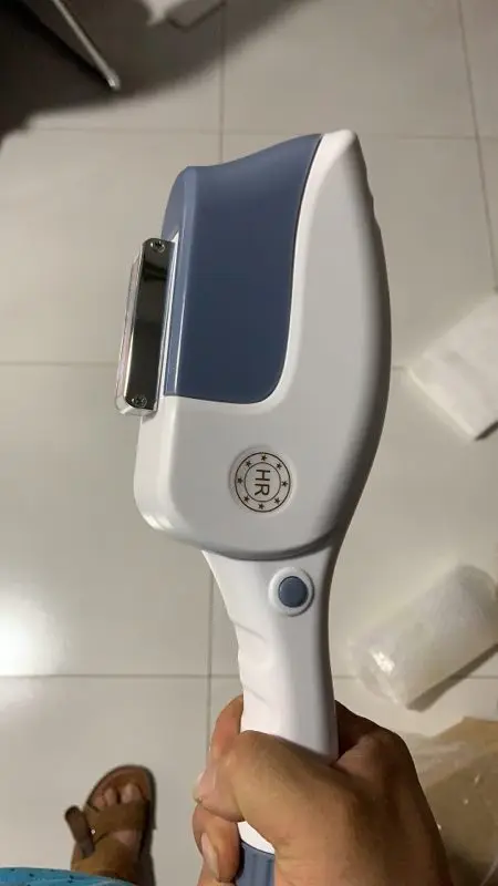 New products best xenon lamp shr IPL handpiece handle with lamp inside 100000 shots
New products best xenon lamp shr IPL handpiece handle with lamp inside 100000 shots