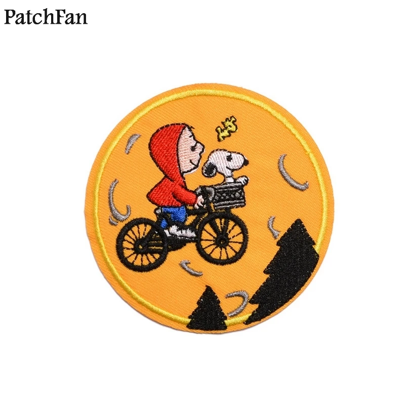 20pcs/lot Patchfan kids cartoon dog Embroidered Iron on Patches Clothing Clothes Appliques jersey wallet badge Sticker A1673
20pcs/lot Patchfan kids cartoon dog Embroidered Iron on Patches Clothing Clothes Appliques jersey wallet badge Sticker A1673