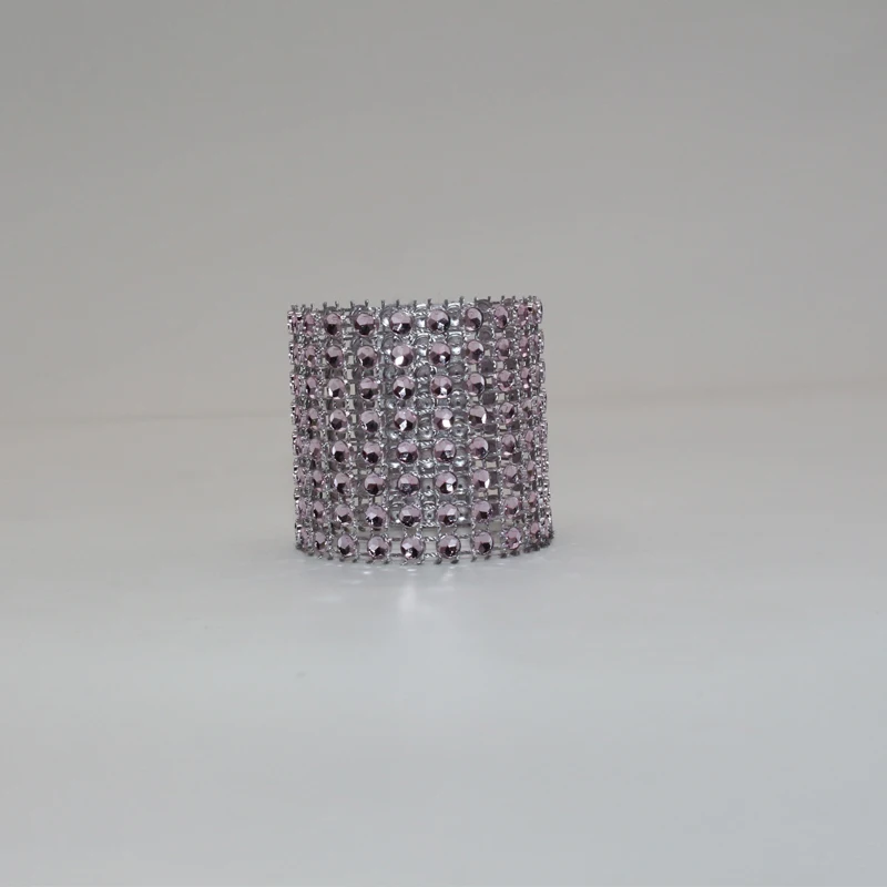 10 Pcs\lot New Custom-made Handmade Plastic Rhinestone Mesh Napkin Rings Hotel Home Table Napkin Ring For Wedding Banquet Decor
10 Pcs\lot New Custom-made Handmade Plastic Rhinestone Mesh Napkin Rings Hotel Home Table Napkin Ring For Wedding Banquet Decor