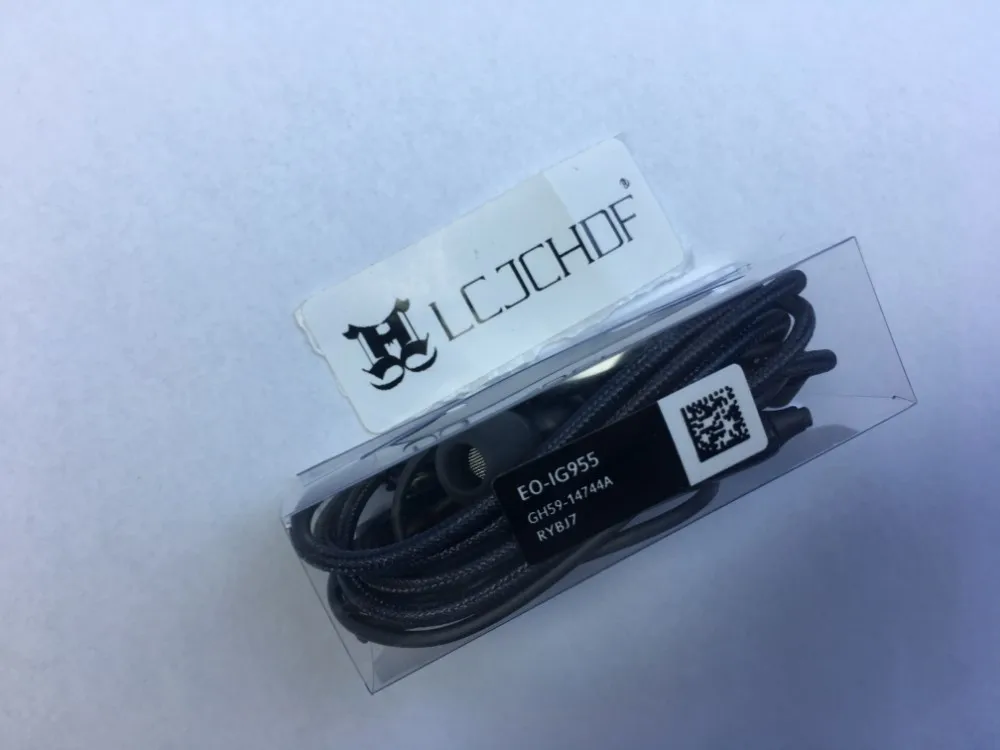 10 pcs/parcel J5 Wired Stereo Earphones In-ear Headsets Hands-free Headphones With Mic For Samsung Htc Xiaomi Phones
10 pcs/parcel J5 Wired Stereo Earphones In-ear Headsets Hands-free Headphones With Mic For Samsung Htc Xiaomi Phones