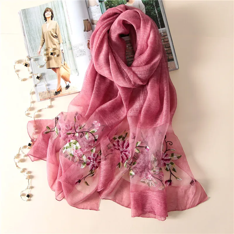 2019 new luxury brand women's scarf high quality Embroidery wool scarves summer silk scarf shawls wraps Bandana Female Solid
2019 new luxury brand women's scarf high quality Embroidery wool scarves summer silk scarf shawls wraps Bandana Female Solid
