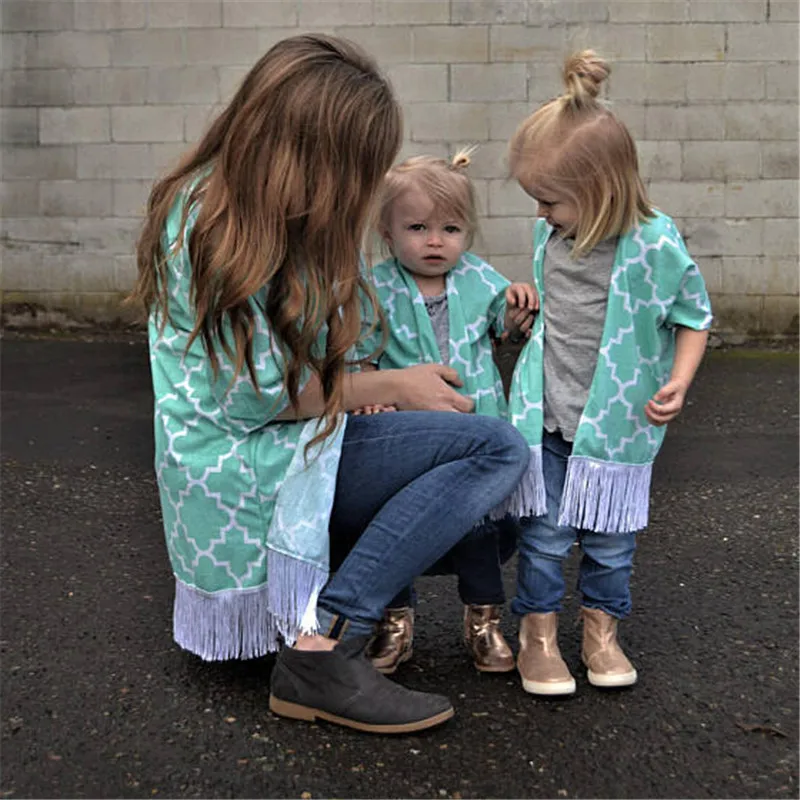 Mother Daughter Tassel T-shirt 2018 Summer Women Kids Girls Fringe edge Short Sleeve T-shirt Family Matching Outfits Family Look 
Mother Daughter Tassel T-shirt 2018 Summer Women Kids Girls Fringe edge Short Sleeve T-shirt Family Matching Outfits Family Look