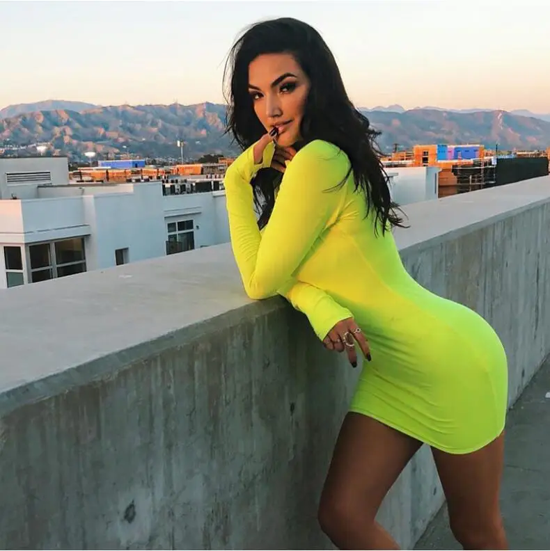 Solid Yellow Sexy Women Knitted Autumn Dress Long Sleeve Bodycon Bandage Winter Dress 2018 Casual Party Dresses Vestidos
Solid Yellow Sexy Women Knitted Autumn Dress Long Sleeve Bodycon Bandage Winter Dress 2018 Casual Party Dresses Vestidos