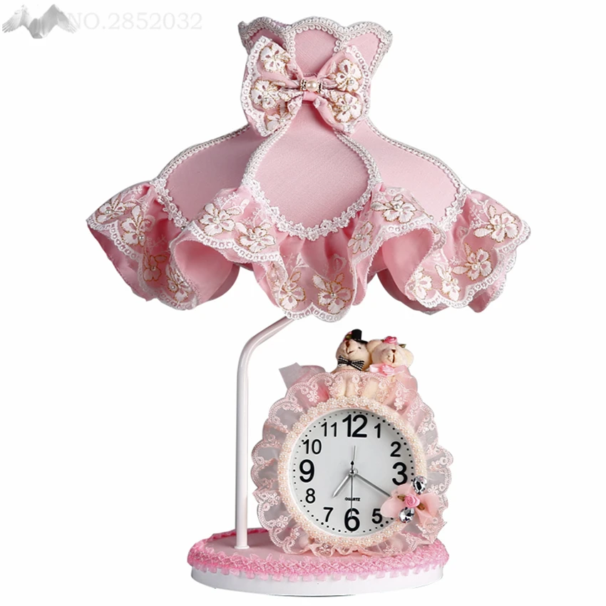 LFH Romantic Europe Garden Style Table Lamps Lace Fabric Princess Warm Pink Bedroom Lights Dresser Children's Room Girl Room
LFH Romantic Europe Garden Style Table Lamps Lace Fabric Princess Warm Pink Bedroom Lights Dresser Children's Room Girl Room