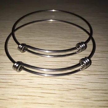100pc) Wholesale Trible Time Twisted 65mm Diameter Simple Stainless Steel Material Wire Expandable Bangles
100pc) Wholesale Trible Time Twisted 65mm Diameter Simple Stainless Steel Material Wire Expandable Bangles