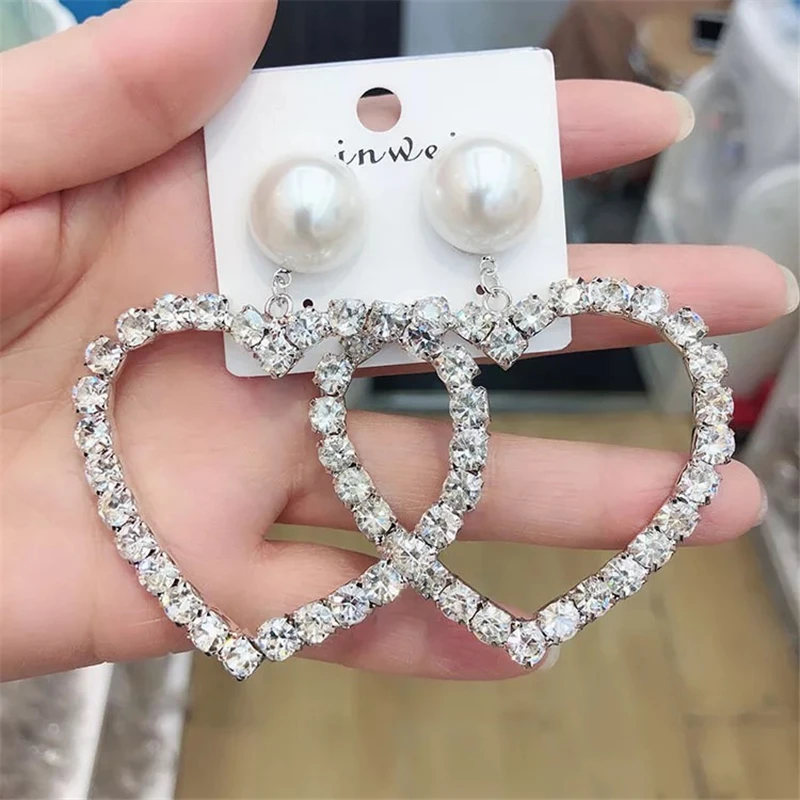 New Fashion Heart Earrings For Women Girls Trendy Shaped Pendant Luxury Cubic Zircon Simulated pearl Earrings Jewelry Gift
New Fashion Heart Earrings For Women Girls Trendy Shaped Pendant Luxury Cubic Zircon Simulated pearl Earrings Jewelry Gift