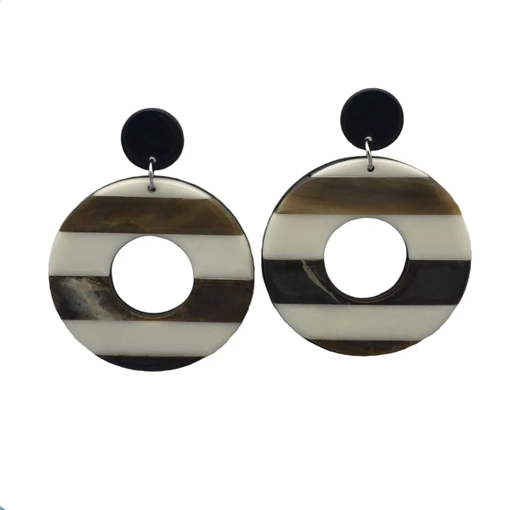 Acrylic Earrings Women Fashion Lady Clothes Hanger High Quality Ear Stud Earring Accessory
Acrylic Earrings Women Fashion Lady Clothes Hanger High Quality Ear Stud Earring Accessory