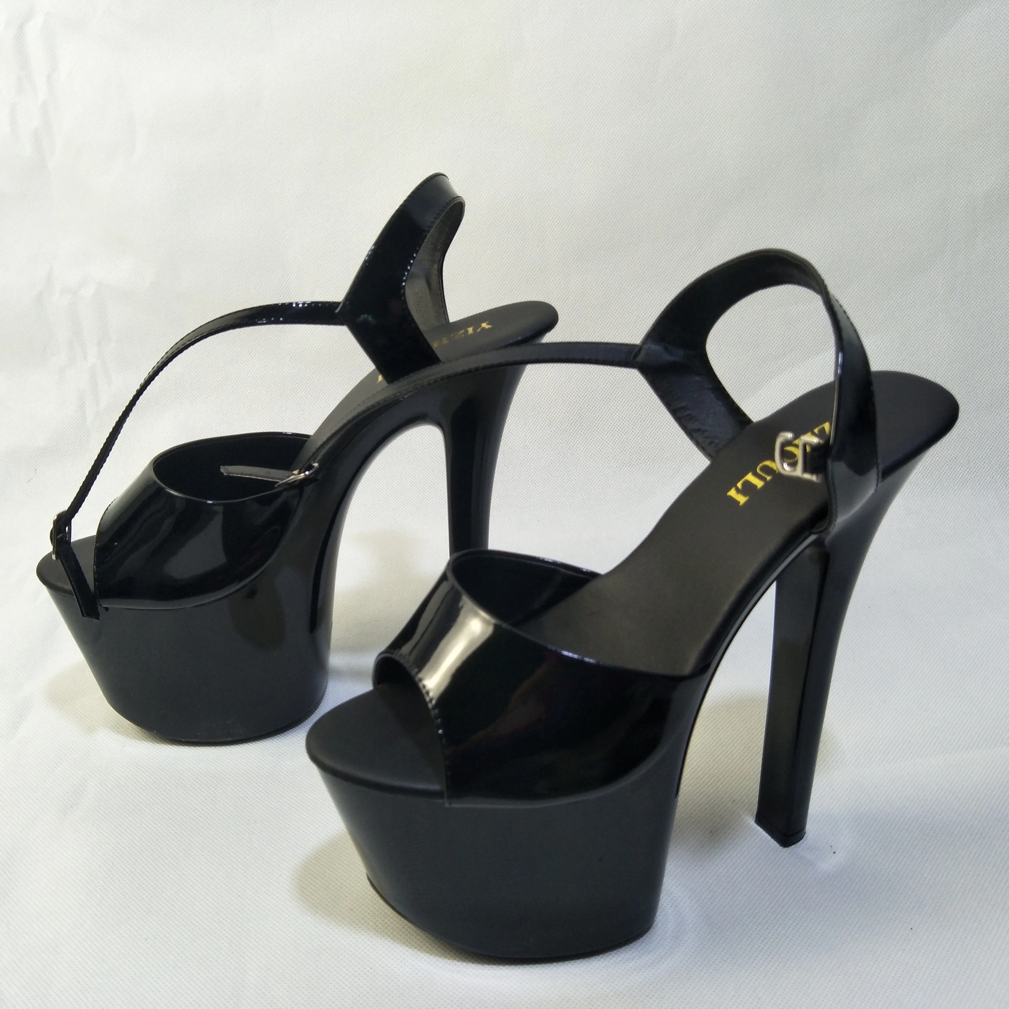 High-heeled, open-toe women's sandals, 17cm high-heeled, thick-soled steel pipe dancing shoes, model walking shoes
High-heeled, open-toe women's sandals, 17cm high-heeled, thick-soled steel pipe dancing shoes, model walking shoes