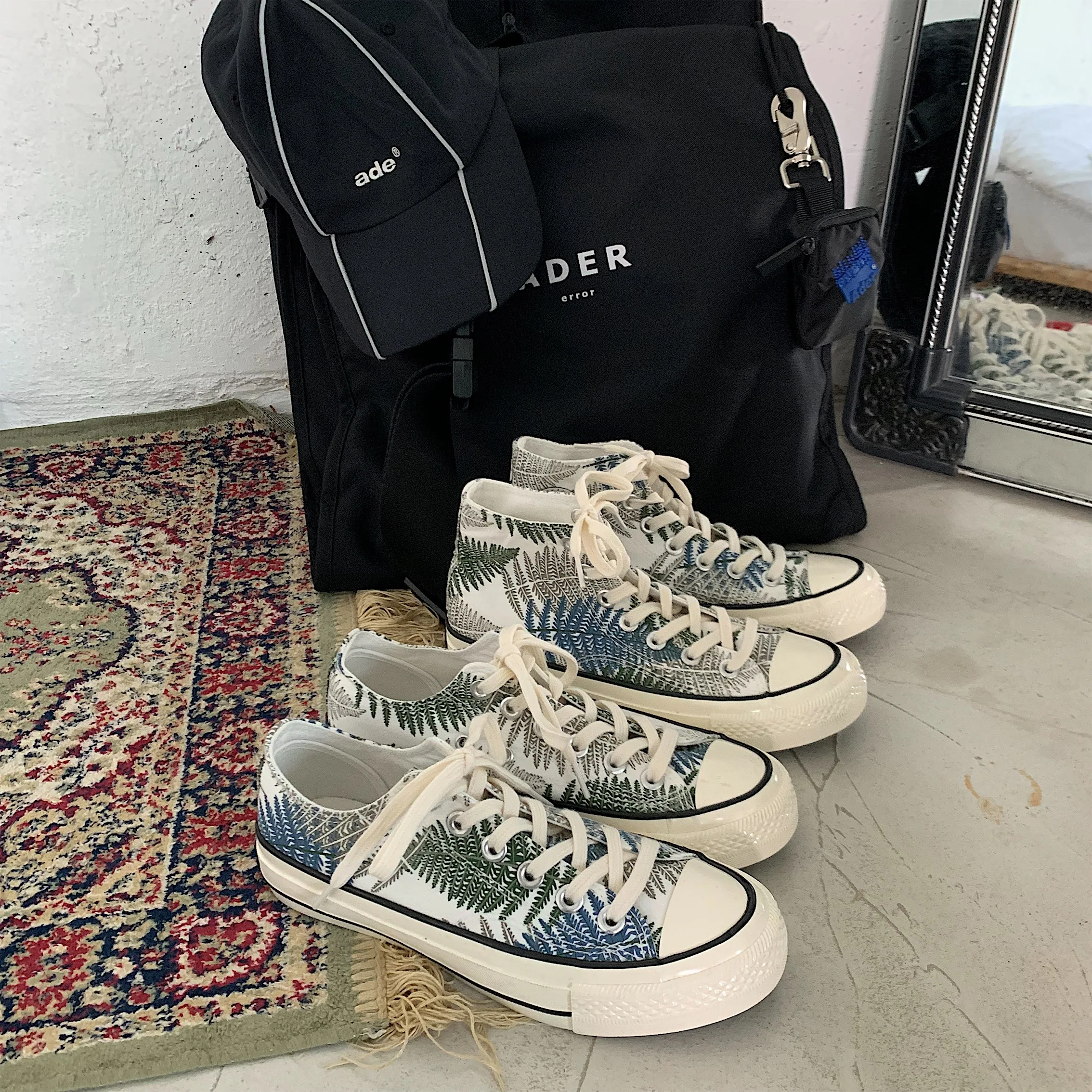 High-top Canvas Shoes Women 2019 Summer Fashion New Tree Leaves Pattern Female Casual Sneakers High Quality Outdoor Leisure
High-top Canvas Shoes Women 2019 Summer Fashion New Tree Leaves Pattern Female Casual Sneakers High Quality Outdoor Leisure