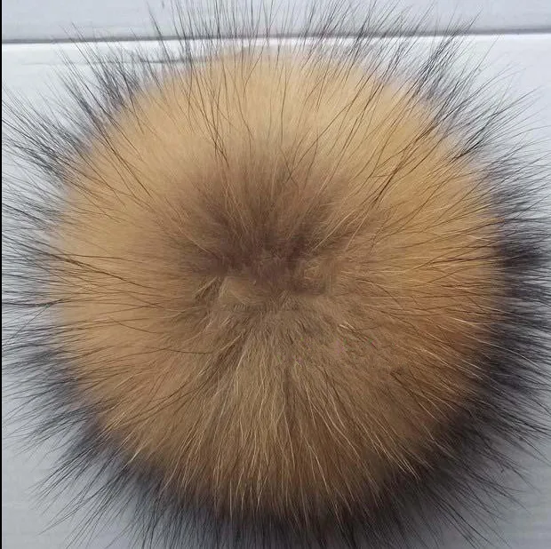2018 New Arrival 15cm 100% Real Raccoon Pompoms Luxurious Balls Genuine Pom For Bag Hats Cap Scarf Gloves Attached The Hasp
2018 New Arrival 15cm 100% Real Raccoon Pompoms Luxurious Balls Genuine Pom For Bag Hats Cap Scarf Gloves Attached The Hasp