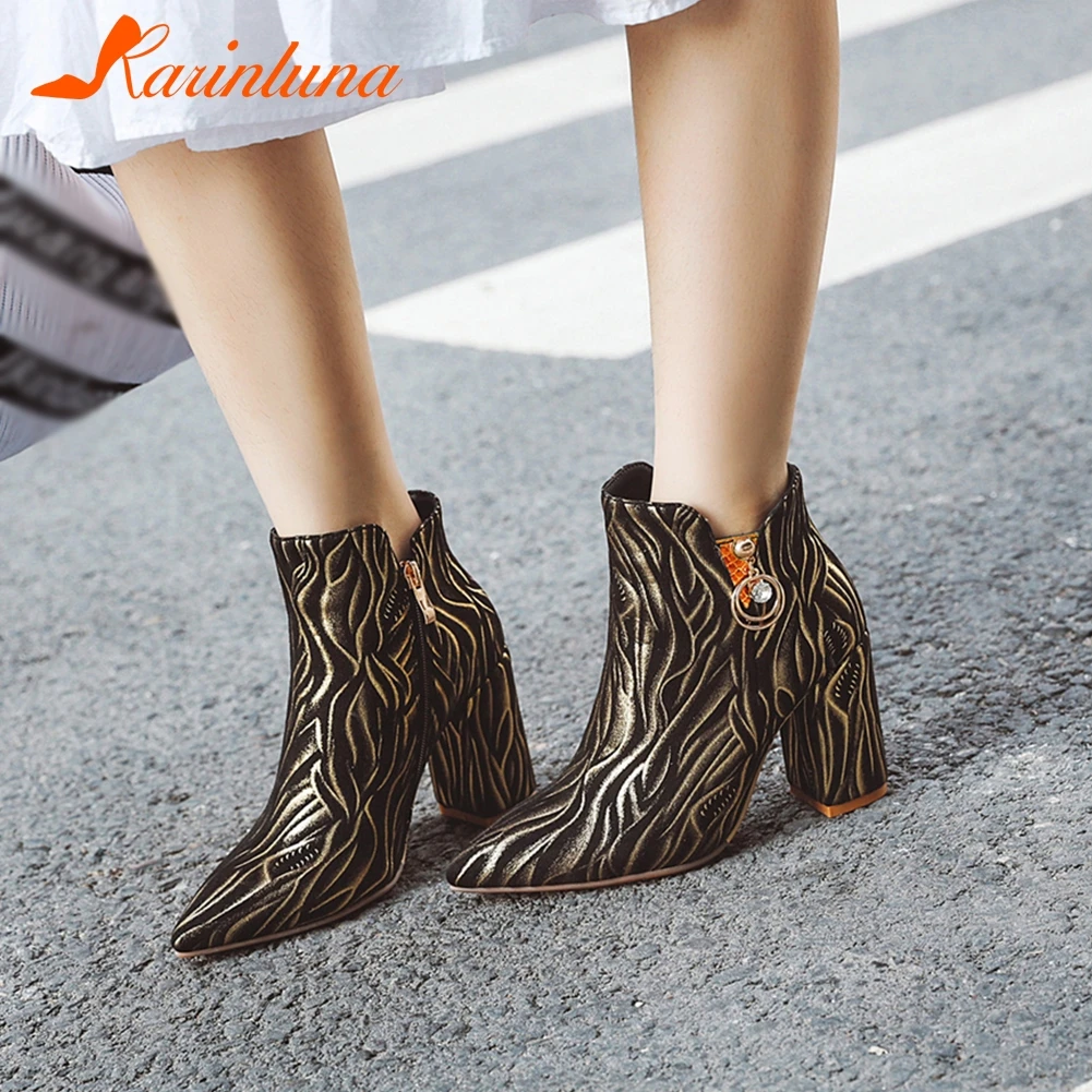 KARINLUNA New 33-48 Brand Elegant Colored Booties Ladies High Heels Ankle Boots Women pointed toe Winter Decorating Shoes Woman
KARINLUNA New 33-48 Brand Elegant Colored Booties Ladies High Heels Ankle Boots Women pointed toe Winter Decorating Shoes Woman