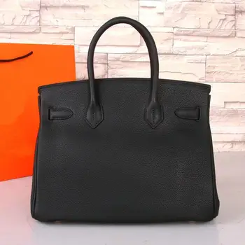 2021 Classic luxury lady with diagonal cross dual purpose handbag.Fashion steel hardware perfect details
2021 Classic luxury lady with diagonal cross dual purpose handbag.Fashion steel hardware perfect details