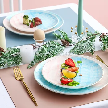 European-style Creative Simple CeramicBowl Plate Flavored Dish Spoon Two-color Rainbow Phnom Penh Couple Household Tableware Set
European-style Creative Simple CeramicBowl Plate Flavored Dish Spoon Two-color Rainbow Phnom Penh Couple Household Tableware Set