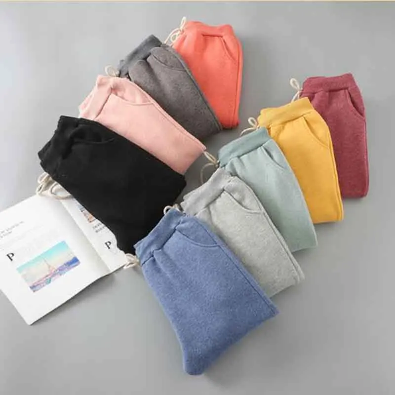 Winter Cashmere Harem Warm Pants Women 2019 Causal trousers Women Warm Thick Lambskin Cashmere Pants Women Loose Pant
Winter Cashmere Harem Warm Pants Women 2019 Causal trousers Women Warm Thick Lambskin Cashmere Pants Women Loose Pant