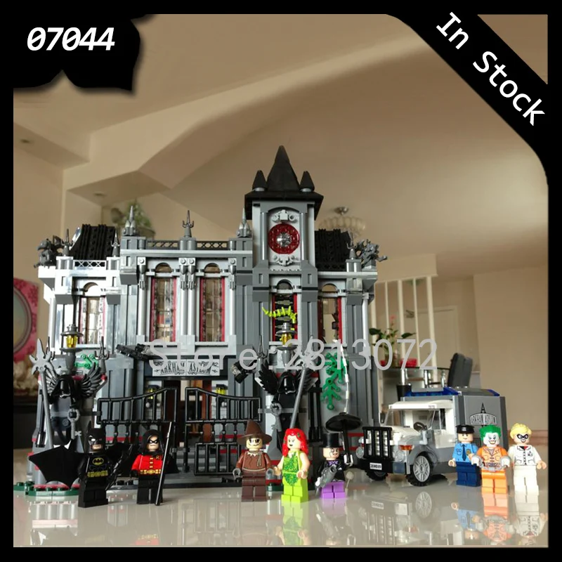 07044 Batman Arkham Asylum Breakout Super Heroes DC 1619pcs Superhero Building Bricks Blocks Toys Compatible with Movie 10937
07044 Batman Arkham Asylum Breakout Super Heroes DC 1619pcs Superhero Building Bricks Blocks Toys Compatible with Movie 10937