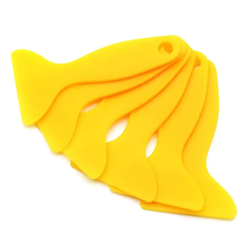 Small Scraper Vehicle Film Sticking Tool Auto Sticker Membrane Mobile Phone Sticker Multi Purpose Glue Removing Scraper Squeegee
Small Scraper Vehicle Film Sticking Tool Auto Sticker Membrane Mobile Phone Sticker Multi Purpose Glue Removing Scraper Squeegee