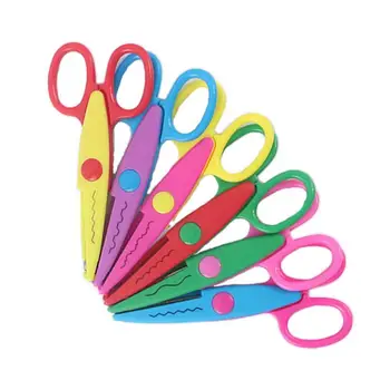 1 pcs Handmade Children DIY 6 Patterns Album Lace Scissors Card Photo Pattern Scissors Cartoons Lace Scissors 
1 pcs Handmade Children DIY 6 Patterns Album Lace Scissors Card Photo Pattern Scissors Cartoons Lace Scissors