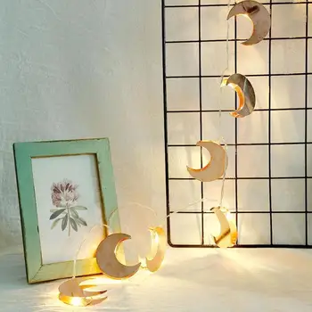 Moon Shape LED String Lamp Iron Art Home Wedding Xmas KTV Bar Decor Fairy Lights Power Supply Using Two Five Batteries
Moon Shape LED String Lamp Iron Art Home Wedding Xmas KTV Bar Decor Fairy Lights Power Supply Using Two Five Batteries