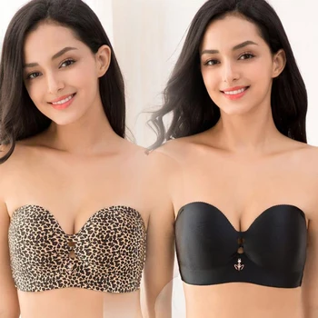 Large size underwear and bra thin section gather large chest gather adjust full cup cup without underwire underwear smooth finis 
Large size underwear and bra thin section gather large chest gather adjust full cup cup without underwire underwear smooth finis