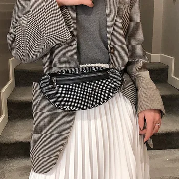 Women's Waist Bags Diamonds Ladies Fanny Pack Fashion Chest Bag Rhinestone Chain Crossbody Shoulder Bags Belt Bag Phone Purse
Women's Waist Bags Diamonds Ladies Fanny Pack Fashion Chest Bag Rhinestone Chain Crossbody Shoulder Bags Belt Bag Phone Purse