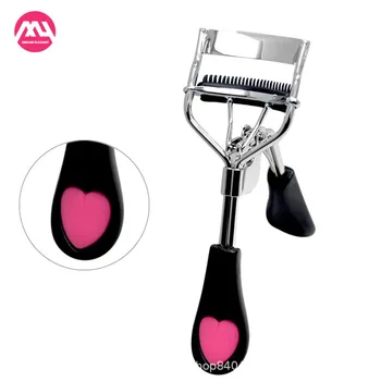 Silica Gel Peach Heart Handle Eyelash Curler Mini Eyelash Curler with Comb Fan-Shaped Wide-angle Edge Comb Side Clip Eyelash Aid
Silica Gel Peach Heart Handle Eyelash Curler Mini Eyelash Curler with Comb Fan-Shaped Wide-angle Edge Comb Side Clip Eyelash Aid