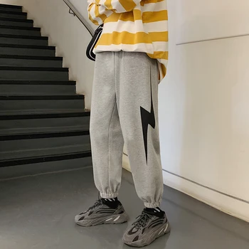 2019 Men's Printing Sports Cotton Casual Pants Male Leisure Trousers Active Elastic Hip Hop Joggers Sweatpants Big Size M-5XL 
2019 Men's Printing Sports Cotton Casual Pants Male Leisure Trousers Active Elastic Hip Hop Joggers Sweatpants Big Size M-5XL