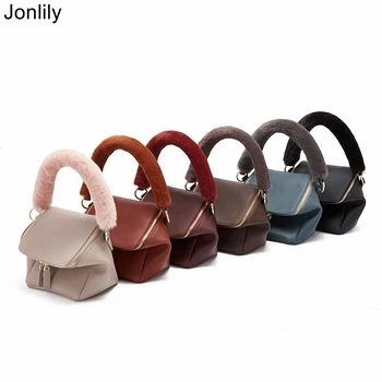 Jonlily Women Genuine Leather Shoulderbag High Capacity Crossbody Messenger Bag Elegant Handbag Teens Daybag Purse -KG272
Jonlily Women Genuine Leather Shoulderbag High Capacity Crossbody Messenger Bag Elegant Handbag Teens Daybag Purse -KG272