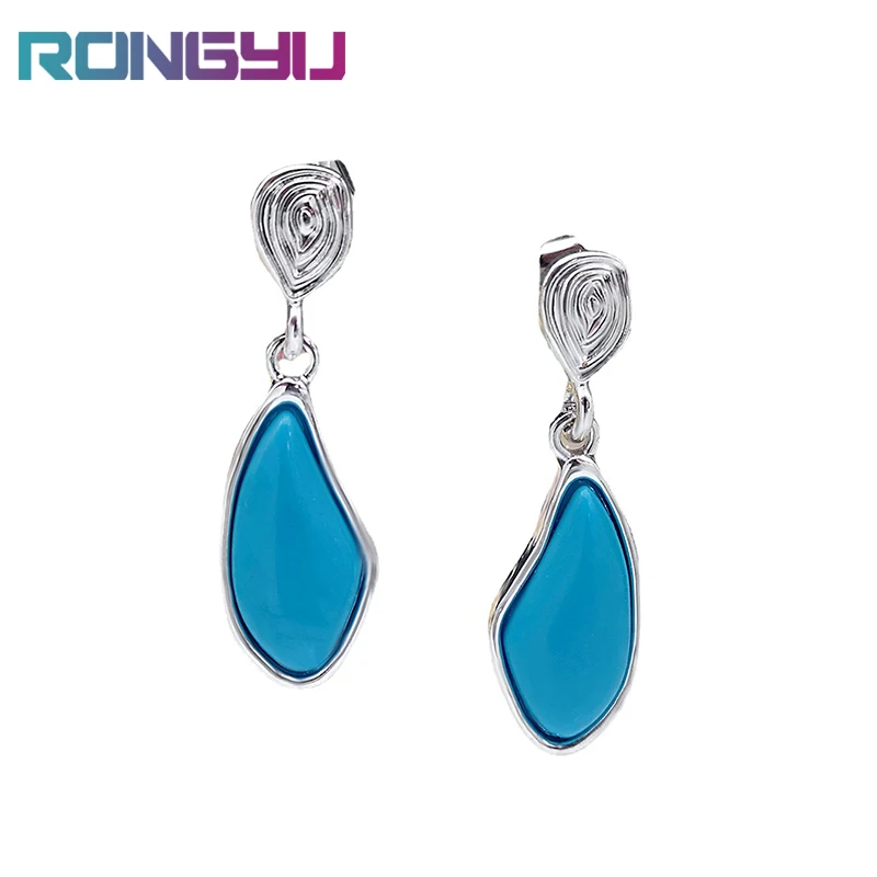 Boho Ethnic Rose Turquoise Stone Earrings Natural Jewelry Antique Metal Flower Carving Ear Studs Drop Dangle Earrings Femme
Boho Ethnic Rose Turquoise Stone Earrings Natural Jewelry Antique Metal Flower Carving Ear Studs Drop Dangle Earrings Femme