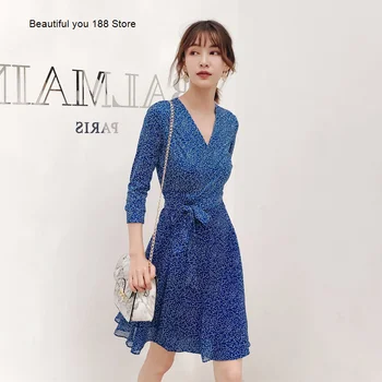 2020 new sapphire blue floral V-neck wrap dress cropped sleeve wrap dress stitching chiffon slim summer
2020 new sapphire blue floral V-neck wrap dress cropped sleeve wrap dress stitching chiffon slim summer