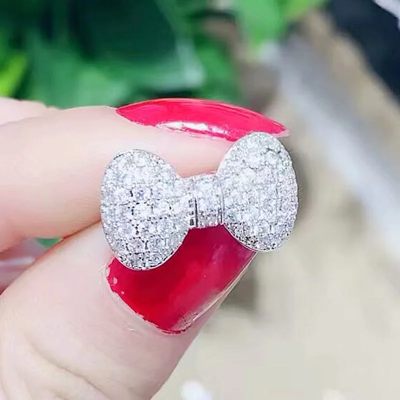 2018 Korean-style Zircon Bow Collar Pin Modern And Trendy/women Brooch Cardigan pi jian kou Suit Clothing Accessories Corsage
2018 Korean-style Zircon Bow Collar Pin Modern And Trendy/women Brooch Cardigan pi jian kou Suit Clothing Accessories Corsage