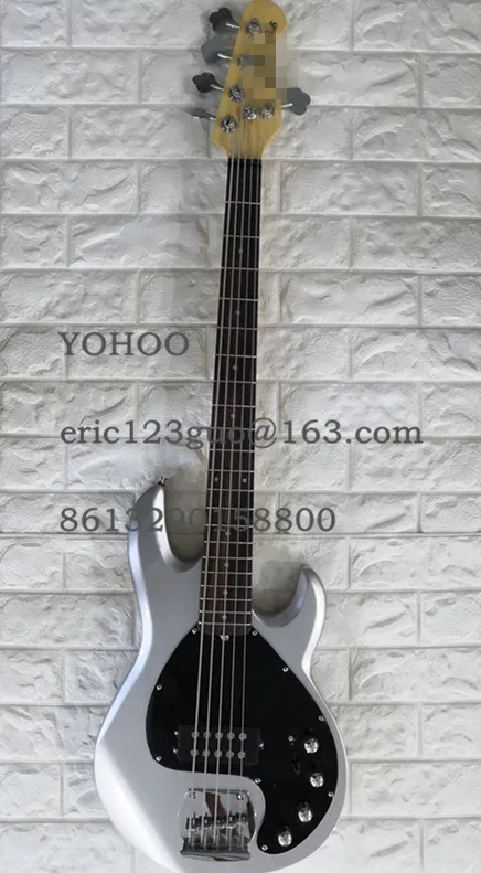 Electric bass guitar Ray 5 strings silver gray color 9V Active Pickup Chrome Hardware,Paypal available!Bs-10
Electric bass guitar Ray 5 strings silver gray color 9V Active Pickup Chrome Hardware,Paypal available!Bs-10