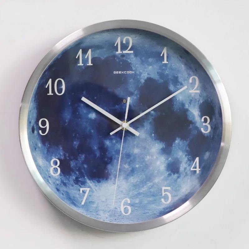 12-inch Wall Clock for Home Decoration One Millet Blue Moon Sound Control Luminous Simple Modern Mute Home Gothic Room Decor
12-inch Wall Clock for Home Decoration One Millet Blue Moon Sound Control Luminous Simple Modern Mute Home Gothic Room Decor
