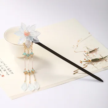 FORSEVEN Retro Chinese Hairpins Flower Pearls Long Tassel Step Shake Hair Sticks Wooden Hair Fork for Women Hanfu Dress
FORSEVEN Retro Chinese Hairpins Flower Pearls Long Tassel Step Shake Hair Sticks Wooden Hair Fork for Women Hanfu Dress