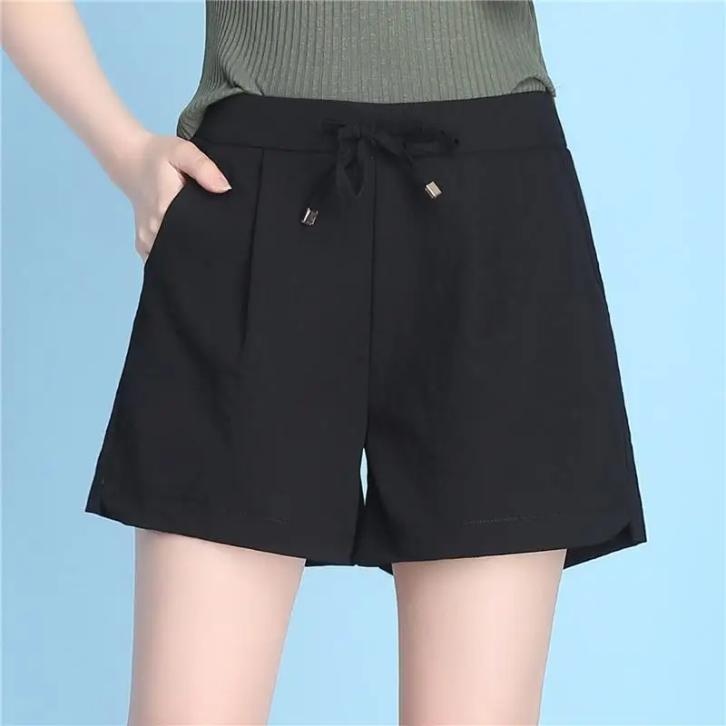 High Waist Bermuda Shorts Summer Women's Lace Up Cotton and linen Leisure Wide-legged Shorts Casual Female Plus Size
High Waist Bermuda Shorts Summer Women's Lace Up Cotton and linen Leisure Wide-legged Shorts Casual Female Plus Size