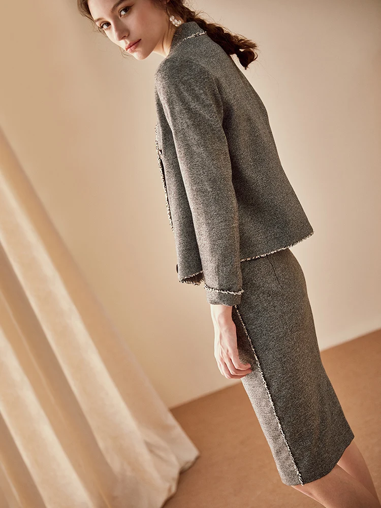 Professional Flower Gray Suit, Female New Style for Autumn and Winter Smart Graceful Jacket Skirt Two-Piece Set
Professional Flower Gray Suit, Female New Style for Autumn and Winter Smart Graceful Jacket Skirt Two-Piece Set