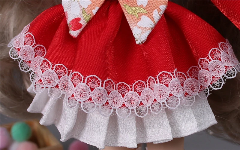 Bernetta – Premium Custom Neo Blythe Doll med blont hår, vit hud & matt sött ansikte 5 Bernetta – Premium Custom Neo Blythe Doll med blont hår, vit hud & matt sött ansikte 5