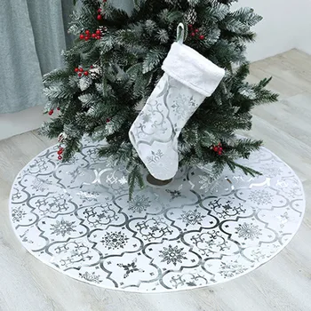 Party Christmas Tree Skirts Snowflake Print Christmas Sock Ornaments Tree Pad Carpet Bronzing Xmas Tree Decoration 120CM
Party Christmas Tree Skirts Snowflake Print Christmas Sock Ornaments Tree Pad Carpet Bronzing Xmas Tree Decoration 120CM
