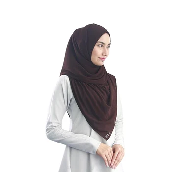 Malaysian pleated monochrome chiffon headband hijab breathable size rumpled female baotou head YW77 muslim abaya headscarf 
Malaysian pleated monochrome chiffon headband hijab breathable size rumpled female baotou head YW77 muslim abaya headscarf