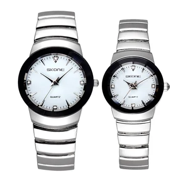 2020 New Silver Stainless SteelWatch Diamond Crystal Dial forMenand WomenFashion andLeisure Couple Quartz Watch RelogioFeminino
2020 New Silver Stainless SteelWatch Diamond Crystal Dial forMenand WomenFashion andLeisure Couple Quartz Watch RelogioFeminino