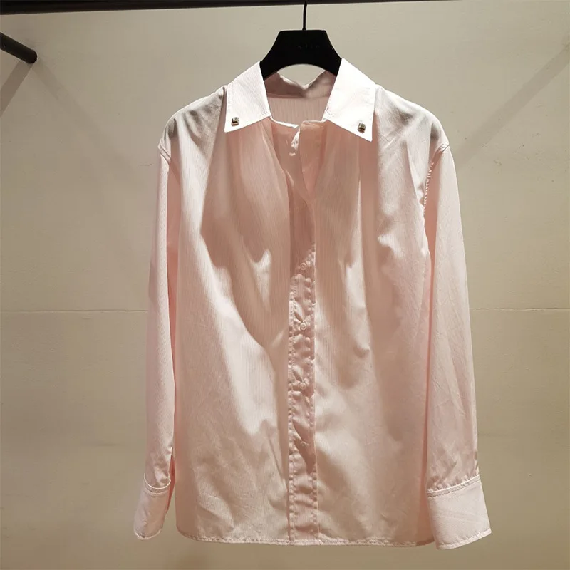 New Women's Blouse and top solid color lapel simple office style single-breasted blouses long-sleeved shirt for autumn winter
New Women's Blouse and top solid color lapel simple office style single-breasted blouses long-sleeved shirt for autumn winter