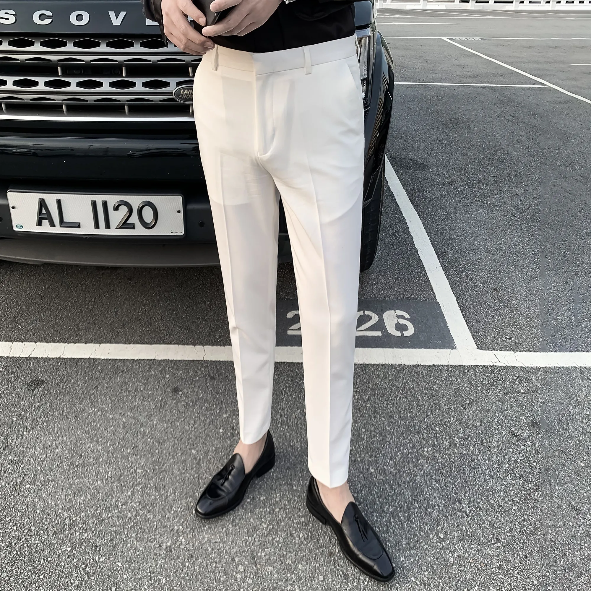 7 Solid Color White Pantaloni Uomo Korean Spring Summer Luxury Men's Dress Casual Pants Slim Fit British Ankle-length Pants
7 Solid Color White Pantaloni Uomo Korean Spring Summer Luxury Men's Dress Casual Pants Slim Fit British Ankle-length Pants